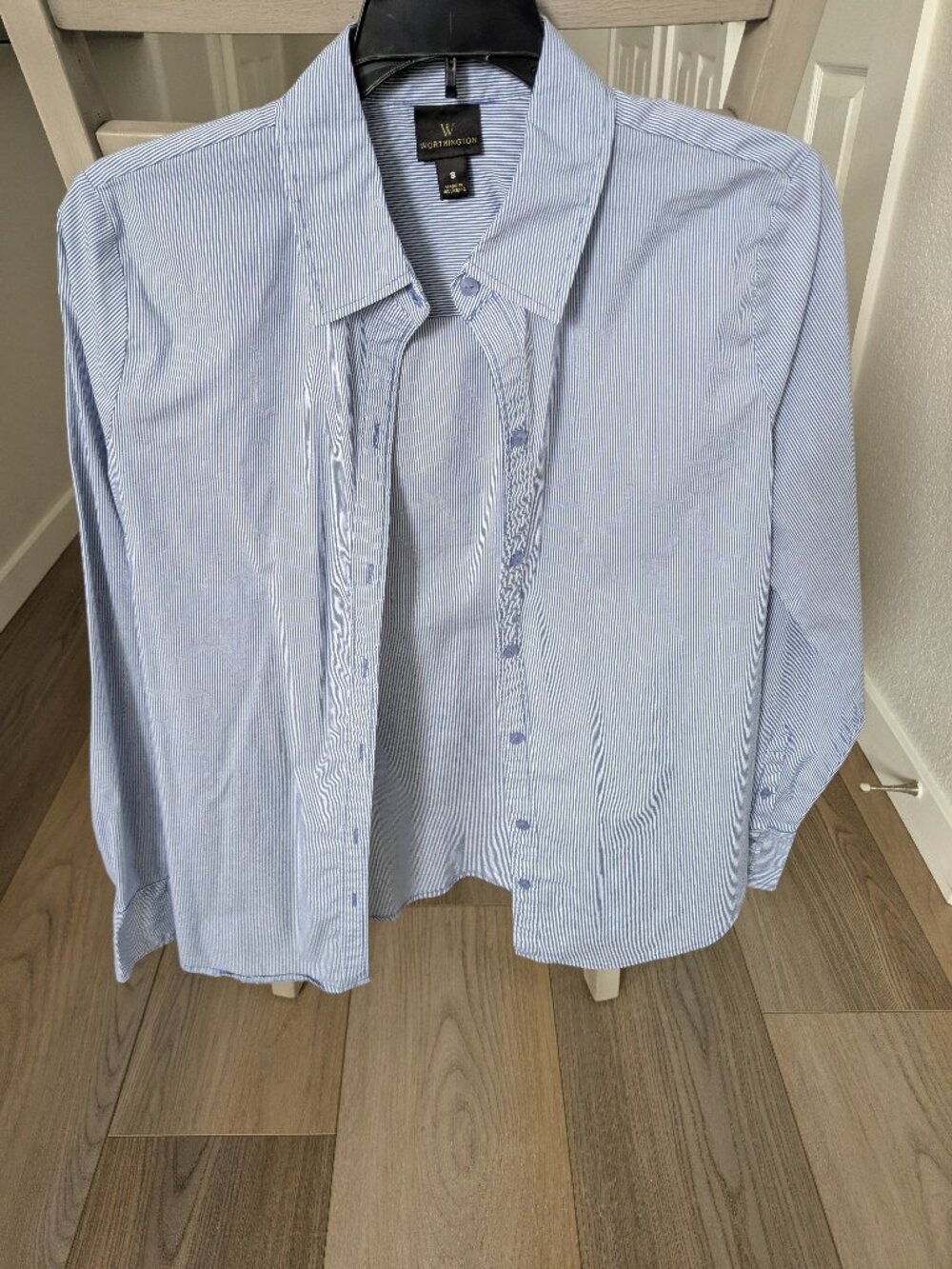 Women's Blue Striped Worthington Button Up Dress Shirt